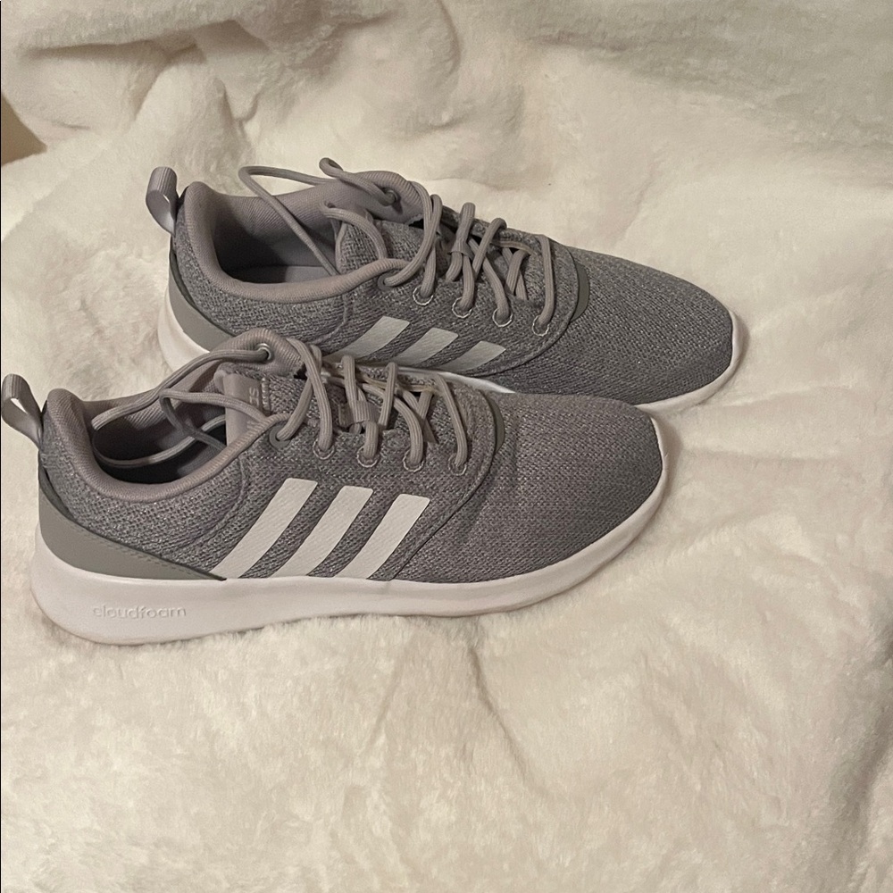 Adidas Cloudfoam Light Gray Sneakers Size 7